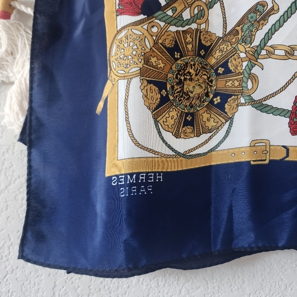 Hermes Paris Medallion 100% Silk Vintage Scarf Equestrian Red Blue Designer - Picture 4 of 10